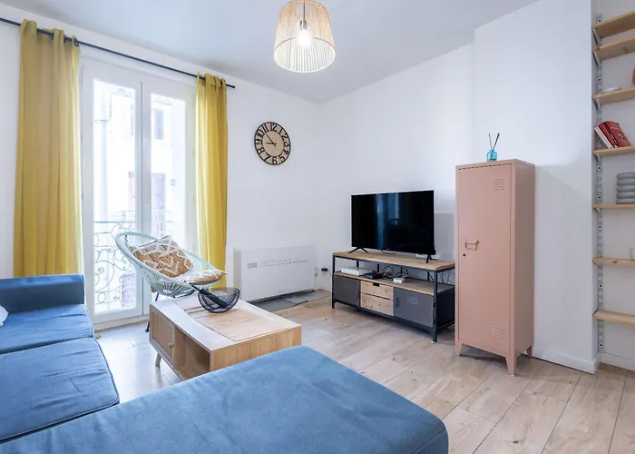 Joli Duplex Tres Recent Au Coeur De La * Sérignan