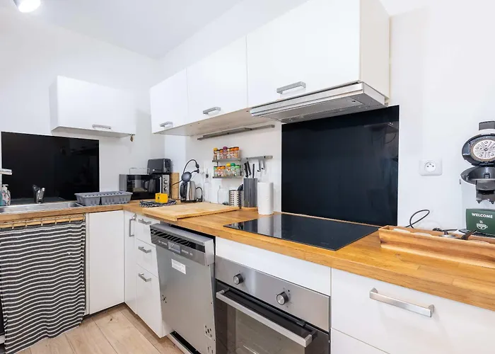 Joli Duplex Tres Recent Au Coeur De La *
